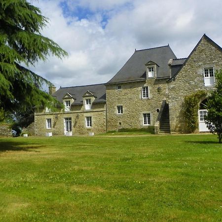 Manoir De Saint-Fiacre Bed & Breakfast Malansac Eksteriør bilde